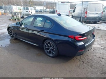 BMW Seria 5 G30-G31 2022 BMW Seria 5 530i xDrive 2022 2.0 Benzyna 248KM, zdjęcie 3