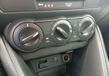 Mazda 2 III Hatchback Facelifting 1.5 SKYACTIV-G M Hybrid  75KM 2021 Mazda 2 Pierwszy wlasciciel - bezwypadkowy - serwisowany - przebieg 38.000, zdjęcie 26