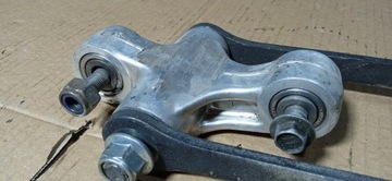 SUZUKI GSF 400 BANDIT KIWAK CRADLE КРОНШТЕЙН АМОРТИЗАТОРА ЗАДНЯЯ ПОДВЕСКА