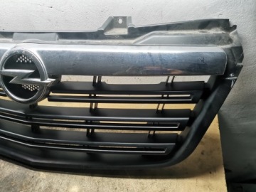 РЕШЕТКА РАДИАТОРА OPEL MOVANO B MASTER III 623109857R