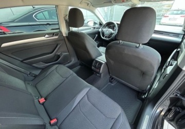 Volkswagen Arteon Fastback 2.0 TDI 150KM 2020 Volkswagen Arteon Essence Pakiety, ACC, Kamera, Podgrzewane 4 fotele i ki, zdjęcie 7