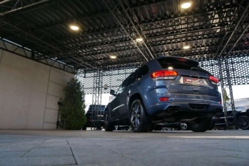 Jeep Grand Cherokee IV 2020 Jeep Grand Cherokee Limited 5.7 352KM V8 Panorama 4x4 Skory Navi MenuPL LE, zdjęcie 38