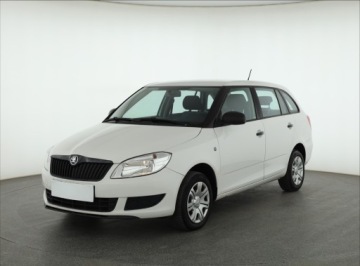 Skoda Fabia II Kombi Facelifting 1.6 TDI CR DPF 75KM 2014 Skoda Fabia 1.6 TDI, Salon Polska, Klima, zdjęcie 1