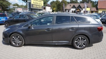 Toyota Avensis III Wagon Facelifting 2015 2.0 D-4D 143KM 2016 Toyota Avensis Polski salon. Gwarancja. Polecam !!, zdjęcie 7