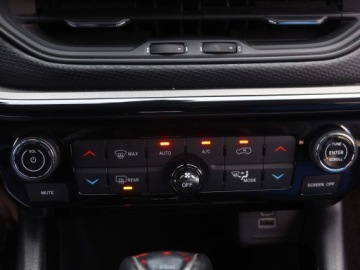 Jeep Compass II 2023 Jeep Compass 1.5 Turbo e-Hybrid, Salon Polska, zdjęcie 12