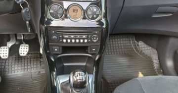 DS 3 Cabrio (Citroen) 1.6 THP 156KM 2014 Citroen DS3 Citroen DS3 1.6 THP Ultra Prestige 1.6 Benzyna 156KM, zdjęcie 21