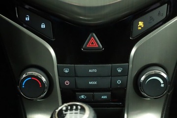 Chevrolet Cruze Kombi 1.7D DOHC 130KM 2014 Chevrolet Cruze 1.7 VCDi, Klima, Klimatronic, zdjęcie 9