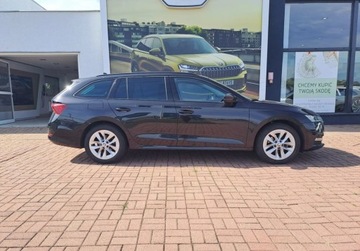 Skoda Octavia IV Liftback 1.5 TSI EVO 150KM 2021 Skoda Octavia Ambition 1.5 TSI e-Tec 150 KM Kamera LED Czujniki Climat, zdjęcie 2