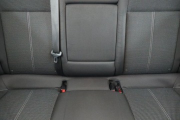 Opel Astra J Hatchback 5d 1.6 Turbo ECOTEC 180KM 2009 Opel Astra 1.6 T, Navi, Xenon, Klima, Klimatronic, zdjęcie 9