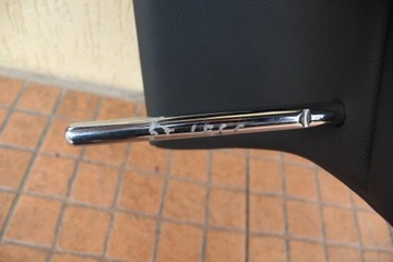 PODHLAVNÍK CENTRÁLNÍ ZADNÍ KŮŽE OPEL VECTRA C KOMBI