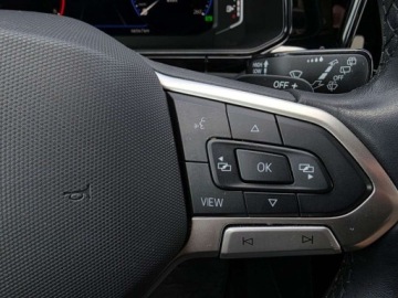 Volkswagen T-Roc I SUV Facelifting 1.5 TSI ACT 150KM 2022 Volkswagen T-Roc FV23 Style LED Matrix ACC Bezwypadkowy Salon Polska Serwi, zdjęcie 13