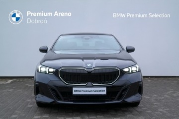 BMW Seria 5 G90-91 2024 BMW 550 BMW 550e M Pro HAK Adaptive LED Bowers&amp;Wil, zdjęcie 4