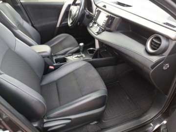 Toyota RAV4 IV MPV Facelifting 2.5 Hybrid 197KM 2017 Toyota RAV4 Hybrid Prestige 4x4 IV (2012-2018) 2.5, zdjęcie 12