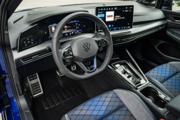 Volkswagen Golf VIII R Facelifting 2.0 TSI 333KM 2026 Volkswagen Golf Variant R 2.0 TSI 4Motion 333 KM, zdjęcie 15