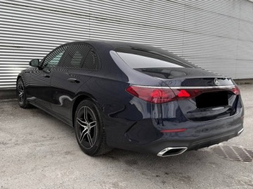 Mercedes Klasa E W214 Sedan 2.0 220d 197KM 2025 E Klasa 220 d 4-Matic AMG 2.0 (moc 197 KM) 2025, zdjęcie 1