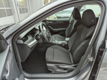 Skoda Octavia IV Kombi 2.0 TDI 150KM 2026 Skoda Octavia Edition 130 Essence 2.0 TDI DSG Aut, zdjęcie 14