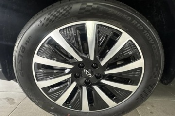 Chery Tiggo 8 SUV PHEV 1.5 T-GDI DHE 279KM 2025 Od ręki - Prestige Super Hybrid 1.5 T-GDI 279KM 7os., zdjęcie 12