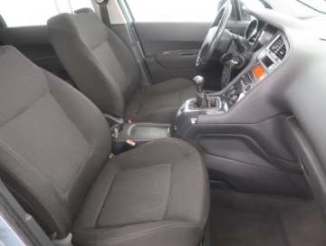 Peugeot 5008 I Minivan 1.6 VTi 120KM 2010 Peugeot 5008 1.6 VTi, GAZ, Klima, Tempomat,ALU, zdjęcie 8