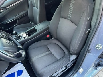 Honda Civic X Hatchback 5d 1.0 VTEC TURBO 126KM 2019 Honda Civic 1.0Vtec, Stan Idealny,NAVI,Klimatronic, zdjęcie 9