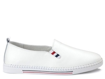 Buty damskie tenisówki skórzane wsuwane białe lekkie Filippo DP066 41