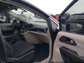 Chrysler Pacifica II 2019 Chrysler Pacifica LX 2019 3.6l 3.6 Benzyna 287KM, zdjęcie 9