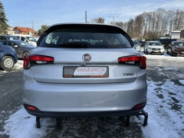 Fiat Tipo II Hatchback 1.6 MultiJet 120KM 2017 Fiat Tipo Swiatła Led. Kamera cof. Navigacja., zdjęcie 6