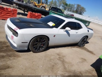 Dodge Challenger III 2016 Dodge Challenger Hellcat 2016 6.2 Benzyna 707KM, zdjęcie 1