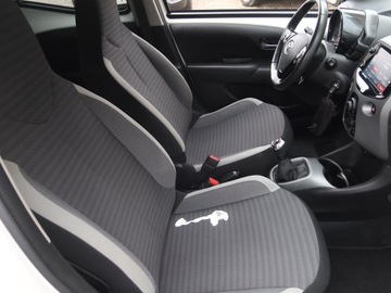 Toyota Aygo II Hatchback 3d Facelifting 1.0 VVT-i 72KM 2019 Toyota Aygo 1.0 VVT-i, Salon Polska, Serwis ASO, zdjęcie 8