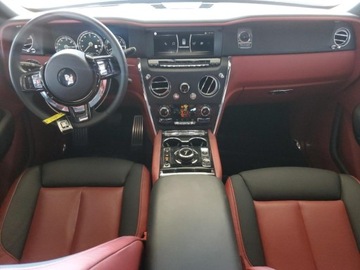Rolls-Royce 2022 Rolls-Royce Cullinan 2022 6.8l 6.8 Benzyna 563KM, zdjęcie 8