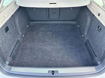 Skoda Superb III Kombi 2.0 TDI 150KM 2018 Skoda Superb Kombi Style 2,0 TDI 150KM DSG FV 23 2.0 Diesel 150KM, zdjęcie 32