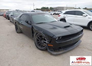 Dodge Challenger III 2020 Dodge Challenger DODGE CHALLENGER RT SCAT PACK WIDEBODY 6.4 Benzyna 492KM