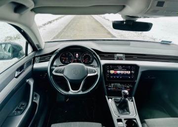 Volkswagen Passat B8 Variant Facelifting 2.0 TDI SCR 150KM 2022 Volkswagen Passat 2.0 TDI EVO Business, zdjęcie 2