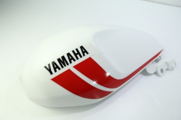 YAMAHA XSR 125 2021- ОБТЕКАТЕЛЬ ЛЕВЫЙ КРЫШКА БАКА