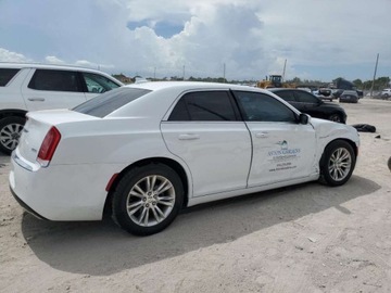 Chrysler 300C II 2021 Chrysler 300 Touring 2021 3.6l 3.6 Benzyna 292KM, zdjęcie 3