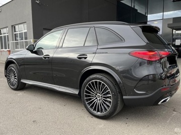 Mercedes GLC C254/X254 Coupe 2.0 300 258KM 2025 MERCEDES-BENZ GLC 300 4-Matic AMG Line 2.0 (258KM) 2025, zdjęcie 2
