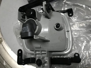 Фара противотуманная KIA Rio 2005-2011 ORIGINAL LE