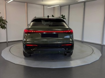 Audi 2025 AUDI Q5 e-Hybrid quattro Sportback Suv 2.0 (299 KM) 2025, zdjęcie 2