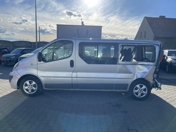 Renault Trafic II Furgon 2.0 dCi 115KM 2013 Renault Trafic Passenger Klimatyzacja 9 Osobowy, zdjęcie 4