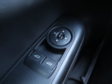 Ford Tourneo Courier I Mikrovan Facelifting 1.5 Duratorq TDCi 100KM 2019 Ford Tourneo Courier 1.5 TDCI, Salon Polska, zdjęcie 14