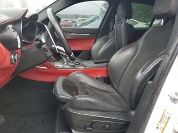 Alfa Romeo Stelvio 2018 Alfa Romeo Stelvio Quadrifoglio 2018 2.9l 2.9 Benzyna 505KM, zdjęcie 7