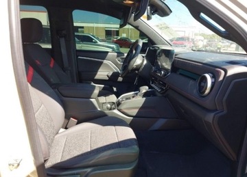 Chevrolet 2024 Chevrolet Colorado 2024, 2.7L, 4x4, Z71 2.7 Benzyna 310KM, zdjęcie 6