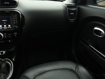 Kia Soul II 1.6 VGT CRDi 128KM 2015 Kia Soul 1.6 CRDI, Automat, Skóra, Navi, Klima, zdjęcie 7