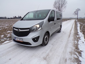 Opel Vivaro B Kombi Extra Long H1 2,9t 1.6 BiTurbo 125KM 2015 OPEL VIVARO 1.6 CDTI Z NIEMIEC 9-OSOBOWY, zdjęcie 1