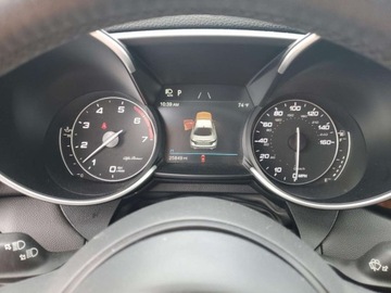 Alfa Romeo Giulia II Sedan Facelifting 2.0 Turbo 280KM 2022 Alfa Romeo Giulia Super 2022 2.0l 2.0 Benzyna 280KM, zdjęcie 9