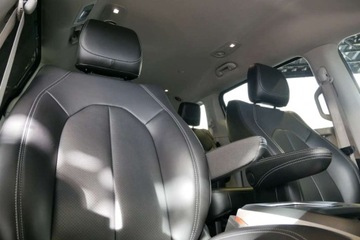 Chrysler Pacifica II 2023 Chrysler Pacifica TouringL Polift Pentastar 3.6L V6 7os. 291KM Radar Cam36, zdjęcie 27