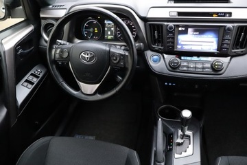 Toyota RAV4 IV MPV Facelifting 2.5 Hybrid 197KM 2018 Toyota RAV 4 2.5 Hybrid, Salon Polska, Serwis ASO, zdjęcie 6