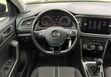 Volkswagen T-Roc I SUV 1.5 TSI ACT 150KM 2018 Volkswagen T-Roc Advance, ACC, Czujniki parkowania, Asystenci, Serwisowany, zdjęcie 4
