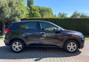 Honda HR-V II SUV 1.5 i-VTEC 130KM 2017 Honda HR-V 1,5 130KM CLIMATRONIC Bezwypadkowy Serwis Dla Wymagajacych 1.5, zdjęcie 4