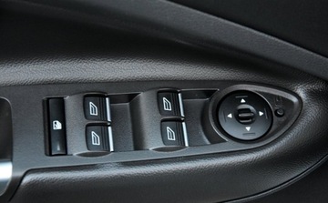 Ford Kuga II SUV 2.0 TDCi 150KM 2016 Ford Kuga IDEALNY skora alusy NAVI EL. klapa bagaznika 2.0 Diesel 150KM, zdjęcie 27