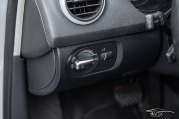 Audi A3 8P Hatchback 3d 2.0 TDI CR 140KM 2010 Audi A3 Sportback Lift 2.0TDI 140KM Automat Skóra Led Koła 18 Łopatki Xenon, zdjęcie 17